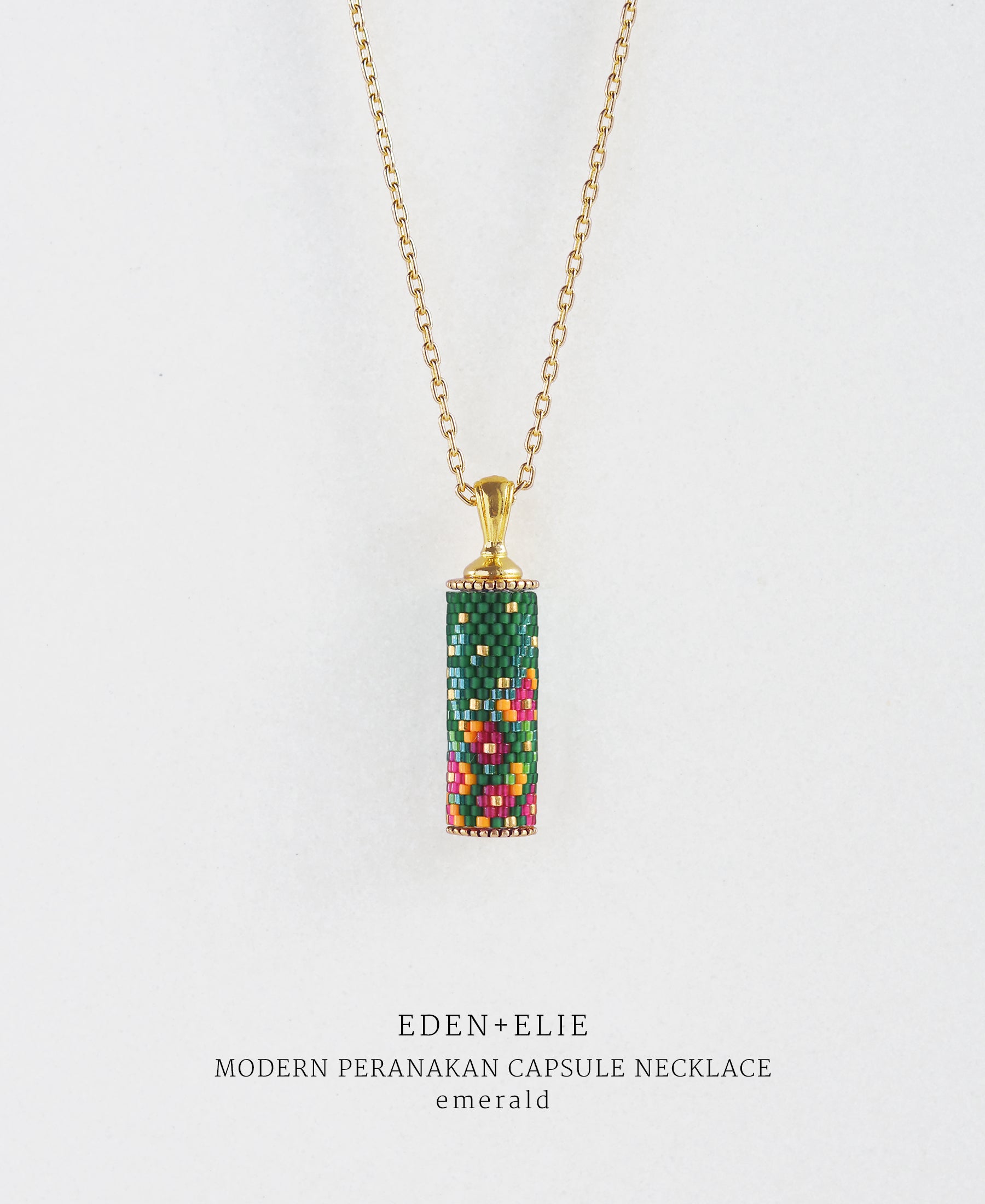 EDEN + ELIE Modern Peranakan capsule pendant necklace - emerald
