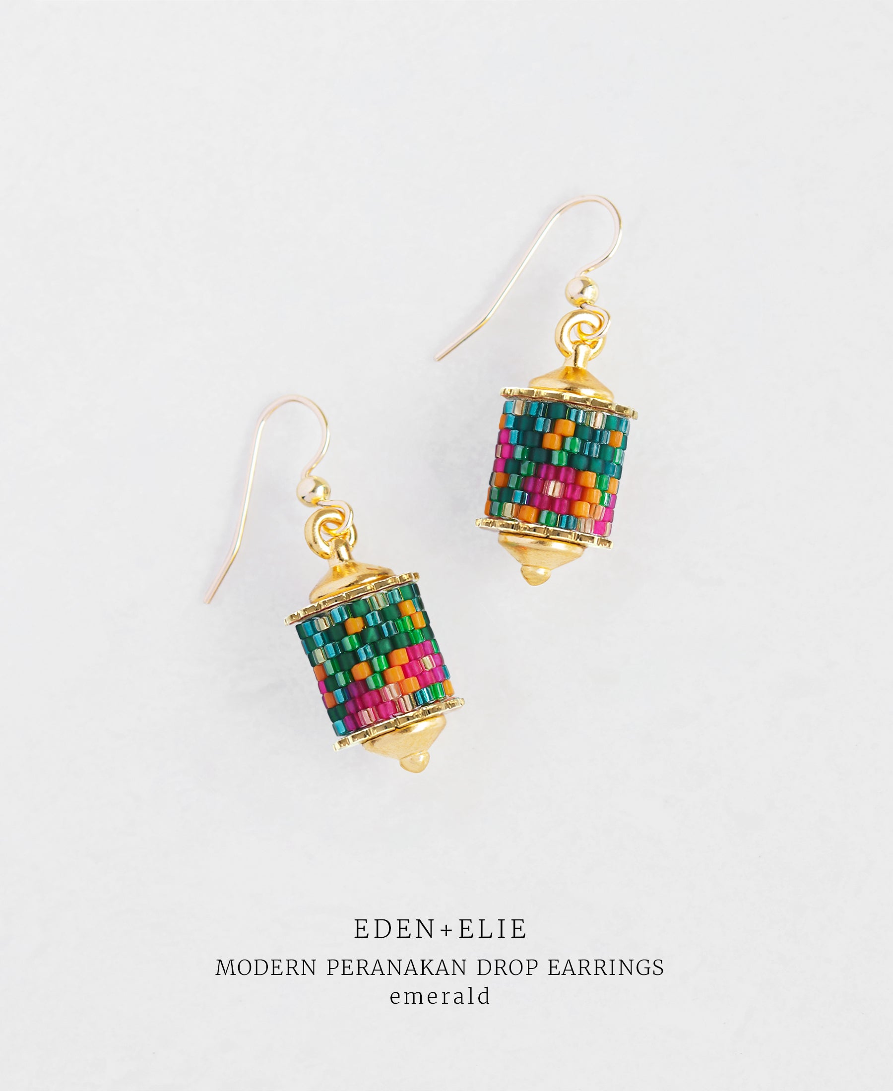 EDEN + ELIE Modern Peranakan drop earrings - emerald