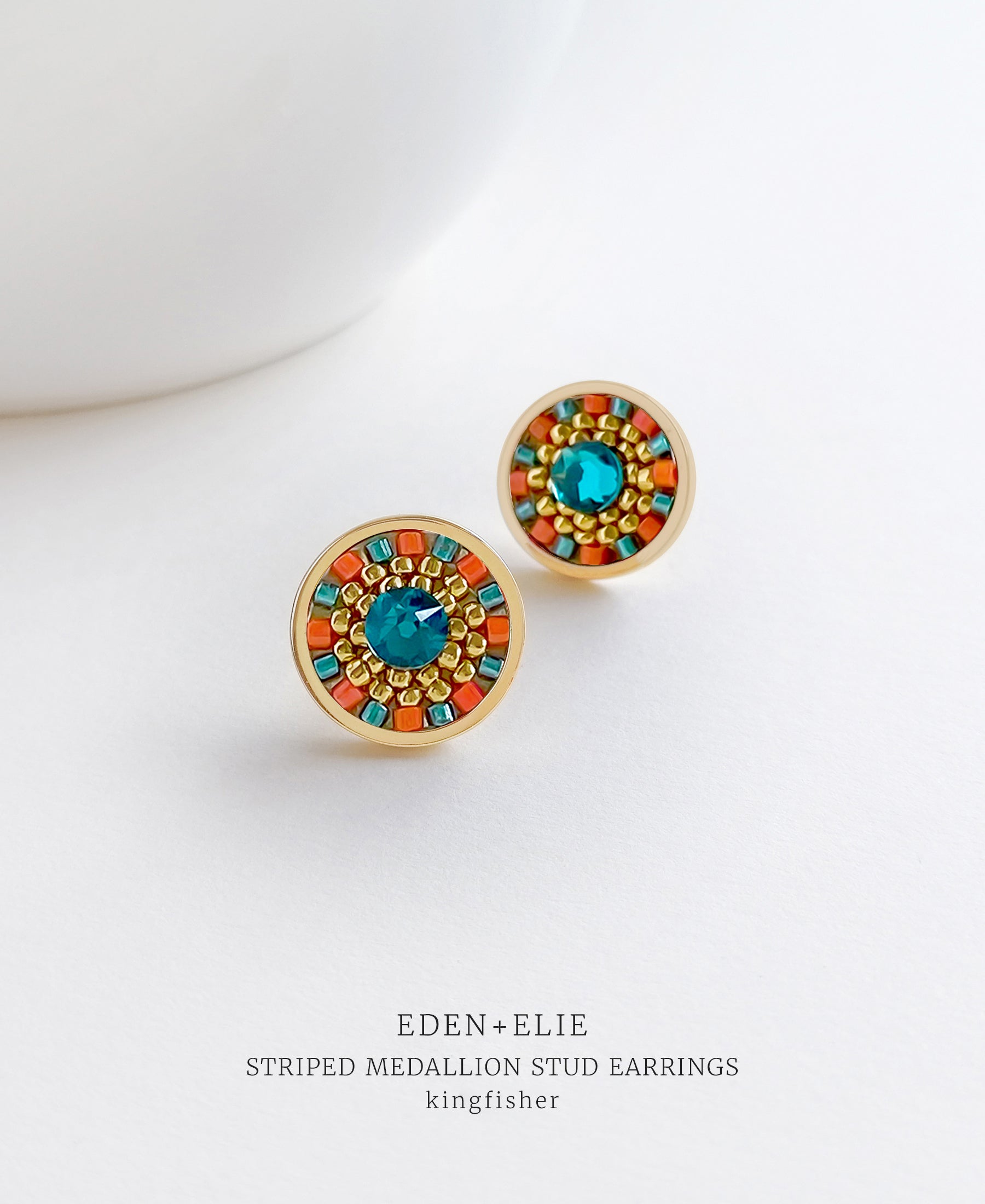 EDEN + ELIE Striped Medallion stud earrings - Kingfisher