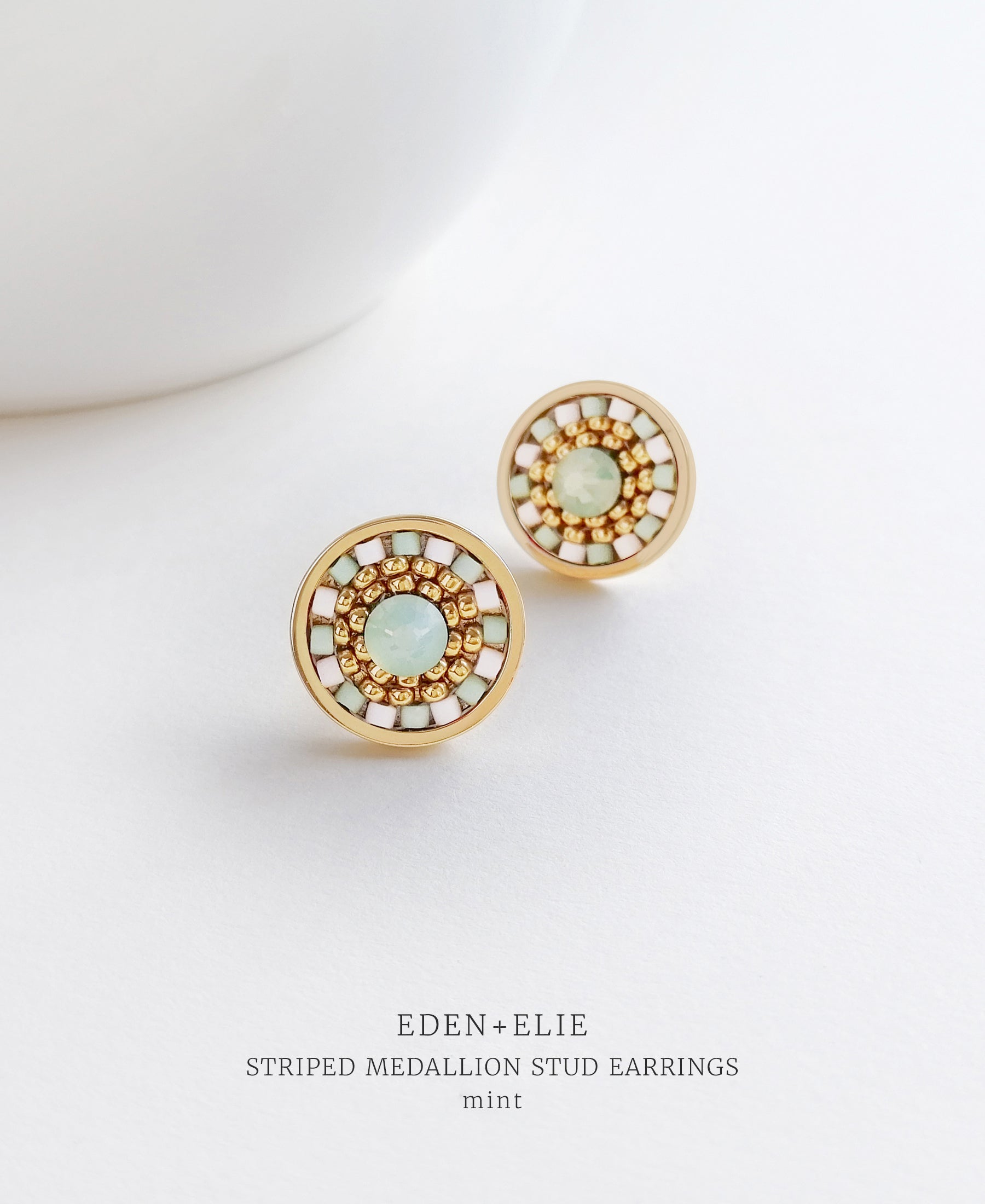 EDEN + ELIE Striped Medallion stud earrings - mint